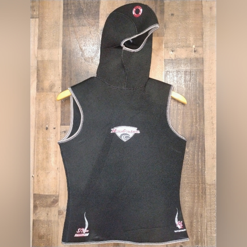 Men's Henderson 5/3 Titanium Hyperstretch Hooded Vest Size Medium Scuba